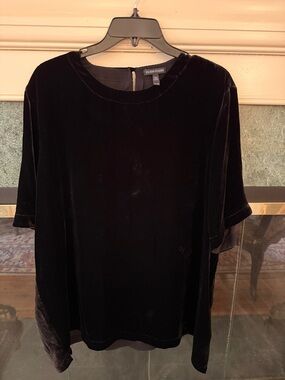 Eileen Fisher Black Velvet Short-Sleeve Crewneck Top